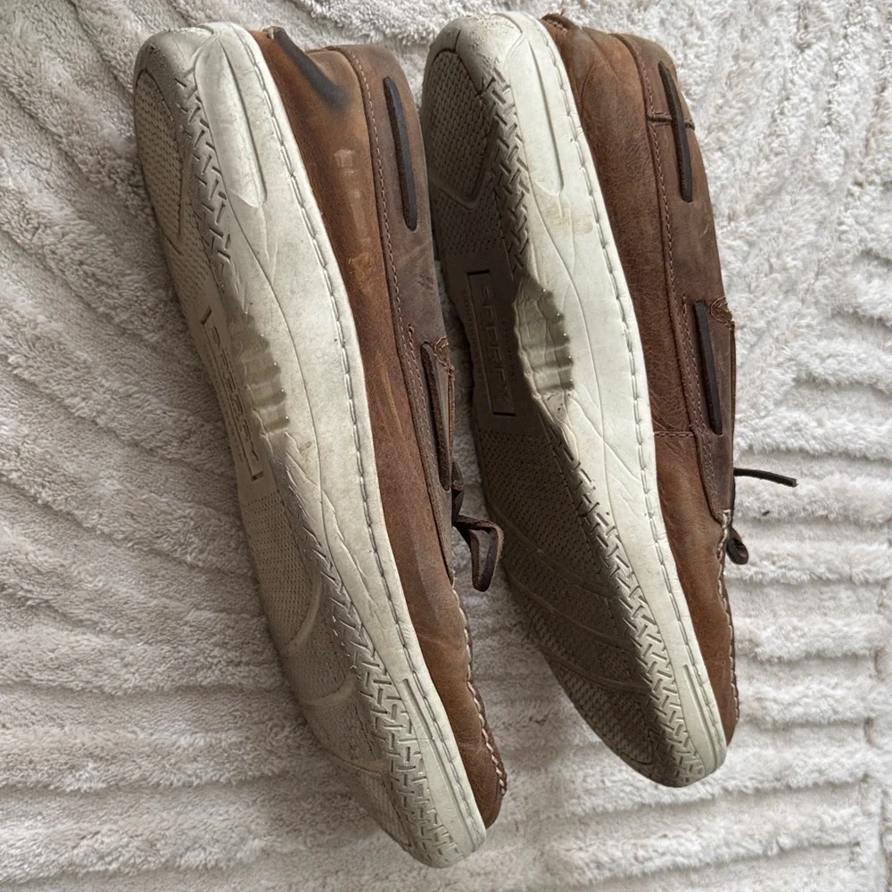 Sperry Men's Tan Leather Boat Shoes